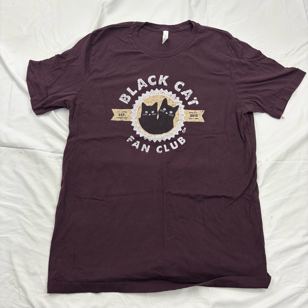 Women's Size XL Bella+Canvas Graphic T-shirt Burgandy Black Cat Fan Club